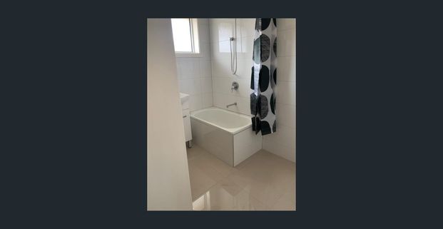 Neat 1 bedroom unit close to all amenities!!! - Photo 1