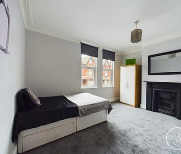 Hillcrest View, Chapeltown - Photo 6