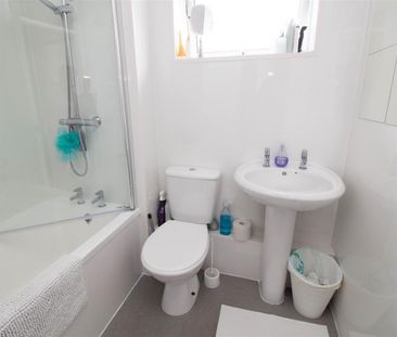 3 Bedroom House - Photo 1