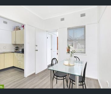 23 Trevor Avenue, Lake Heights, NSW 2502 - Photo 1