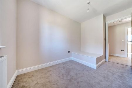 3 bedroom terraced house to rent - Photo 3