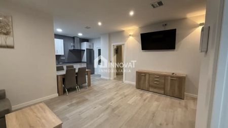 Casa en alquiler en Calle de Alvarado - Photo 2