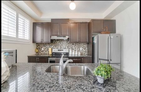 For Lease - 61 New Pines Trail Unit# Upper, Brampton, Ontario - Photo 3