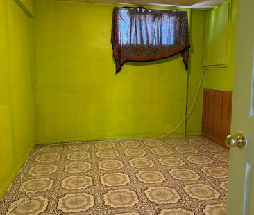 For Lease - 7242 Sills Road, Mississauga, Ontario - Photo 4