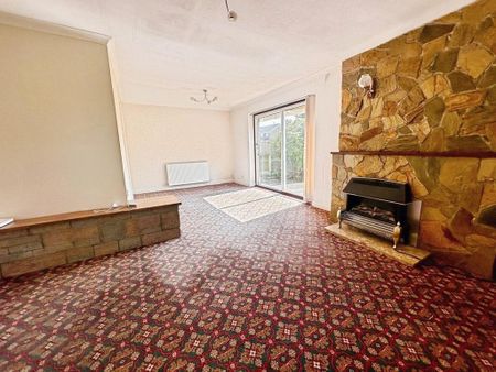 3 bedroom bungalow to rent - Photo 2