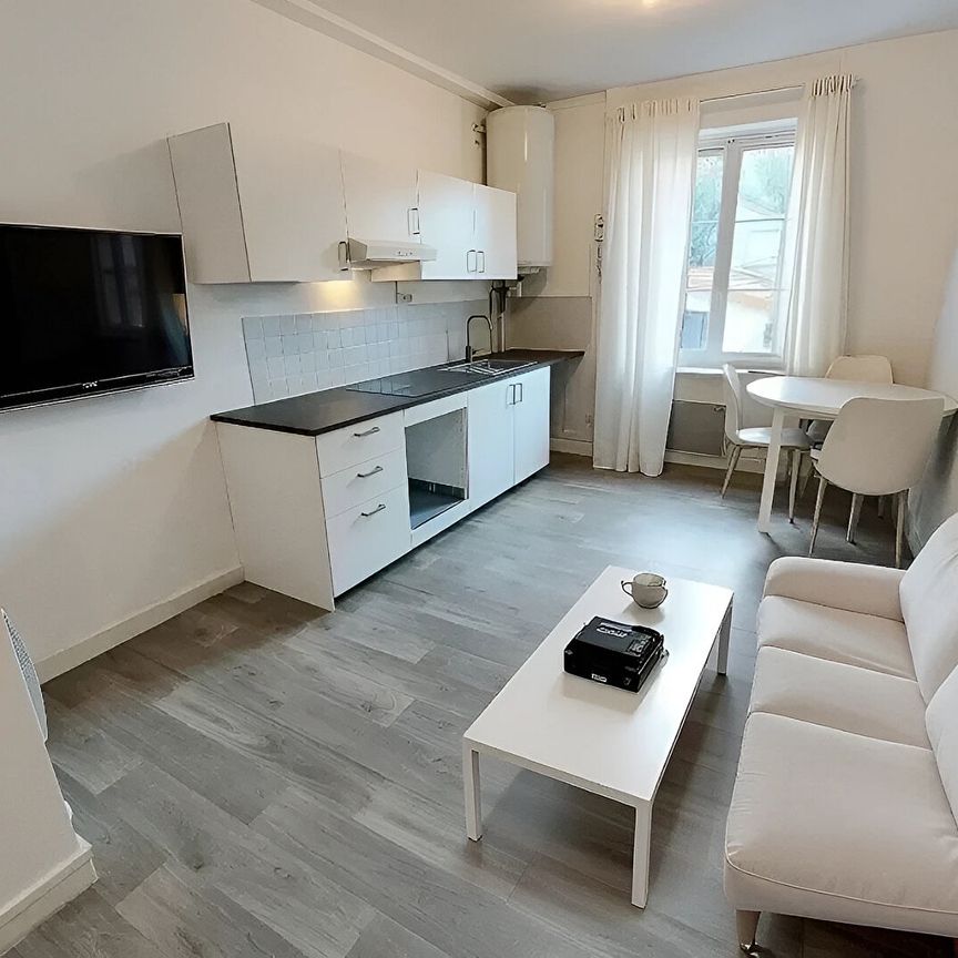 Location Appartement 2 pièces 38m² - Photo 1