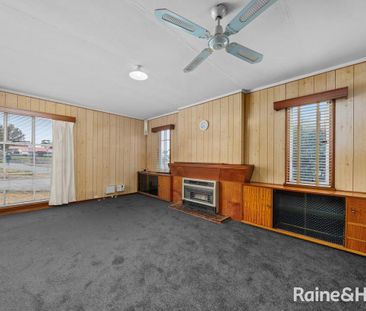 210 Cambridge Road, Warrane, TAS 7018 - Photo 5