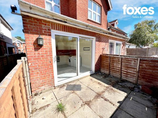 1 bed ground floor flat to rent in Flat 2, 24 Talbot Road, - Photo 1