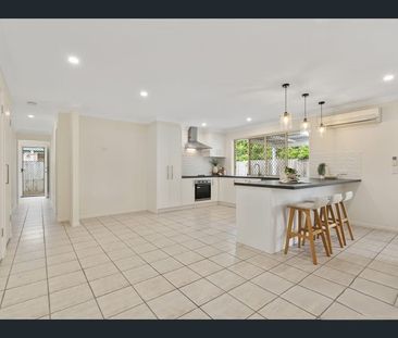 39 Brickfield Road, Aspley, QLD 4034 - Photo 2