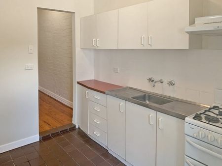 63 Atchison Street, Crows Nest NSW 2065 - House For Rent | Domain - Photo 3