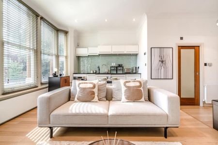 Studio to rent - Photo 2