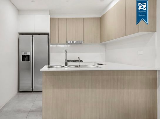 Modern 2-Bedroom Unit in Peakhurst - Photo 1
