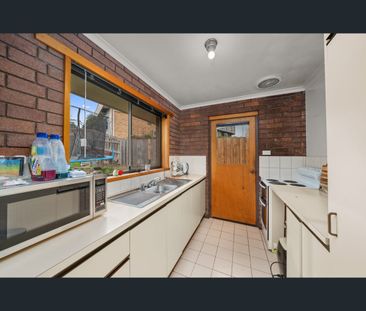 3/17-19 Cross Street, New Town, Tas 7008 - Photo 1