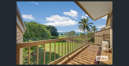 TWO WEEKS FREE RENT - 2 BEDROOM UNIT WITH PRIVATE BALCONY BOASTING OCEAN VIEWS - Photo 5