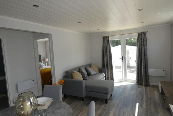 2 bedroom mobile home to rent - Photo 1