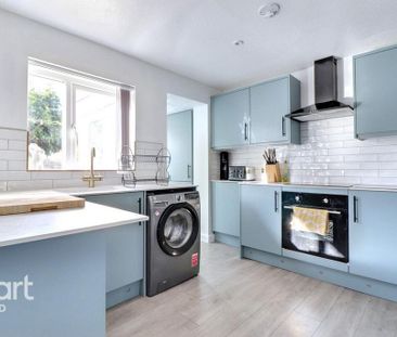 1 bedroom in a house share to rent - Photo 4