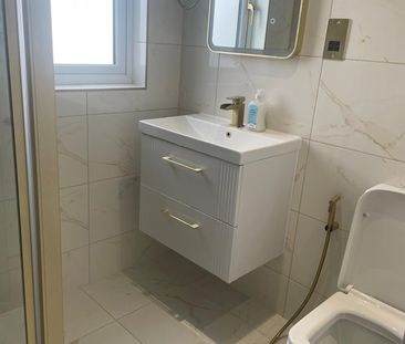 Room in a Shared House, Kingsbury, NW9 - Photo 4