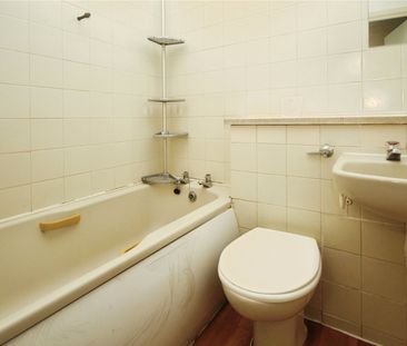 Mayday Road, Thornton Heath, CR7 7HP - Photo 3