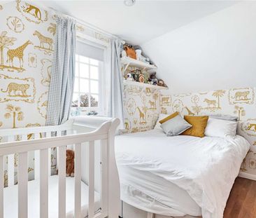 An attractive Grade II listed cottage set in a charming hamlet with... - Photo 4