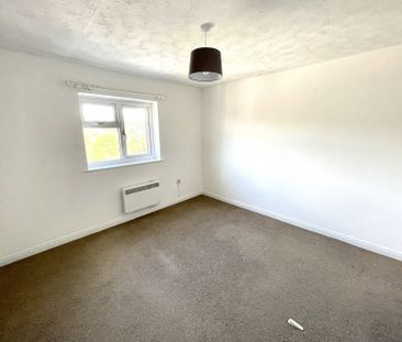 Flat 2, Trevithick House - Photo 4