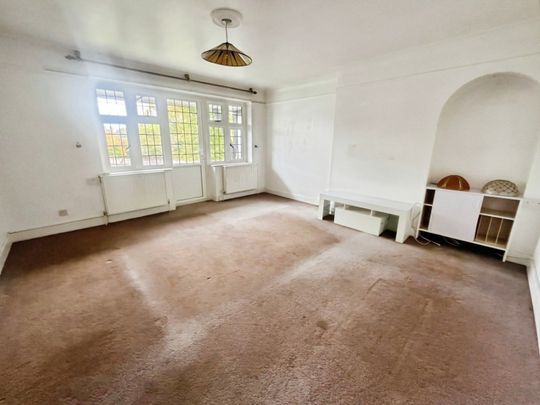 2 bedroom Flat To Let Total Size: 732 SQ FT - Photo 1