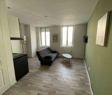 Location Appartement 1 pièces 20 m2 à Saint-Quentin - Photo 3