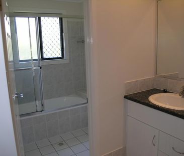 Rare Coorparoo Townhouse - Photo 1