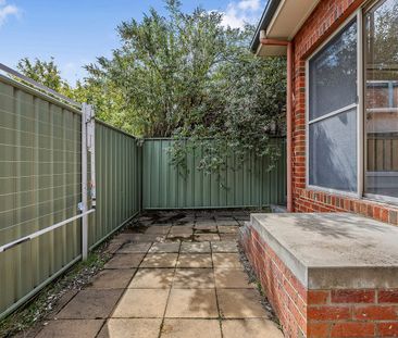 LOW MAINTENANCE LIVING CLOSE TO LAKE WEEROONA - Photo 5