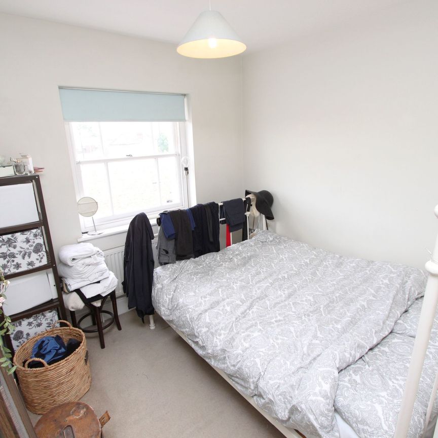 1 Bedroom Home – Student Let - Photo 1