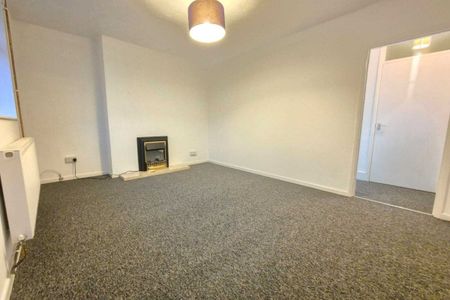 Sandy Lane, NORWICH - Photo 5