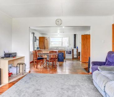 Four bedroom home in peaceful rural setting - Photo 2