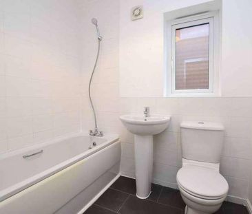 Greville Gardens, Newcastle Great, NE13 - Photo 4