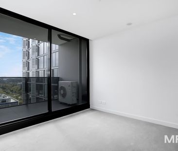 A spacious and light apartment in a prime location - Photo 5