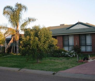 11 Gosse Court, Tamworth - Photo 6