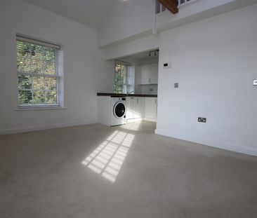 2 bed Flat for let - Photo 2