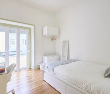 Room for rent in shared apartment in Lisbon - Photo 3