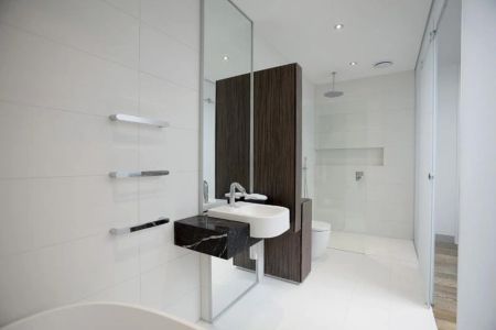 Architectural Luxury in the Heart of Brighton - Photo 5