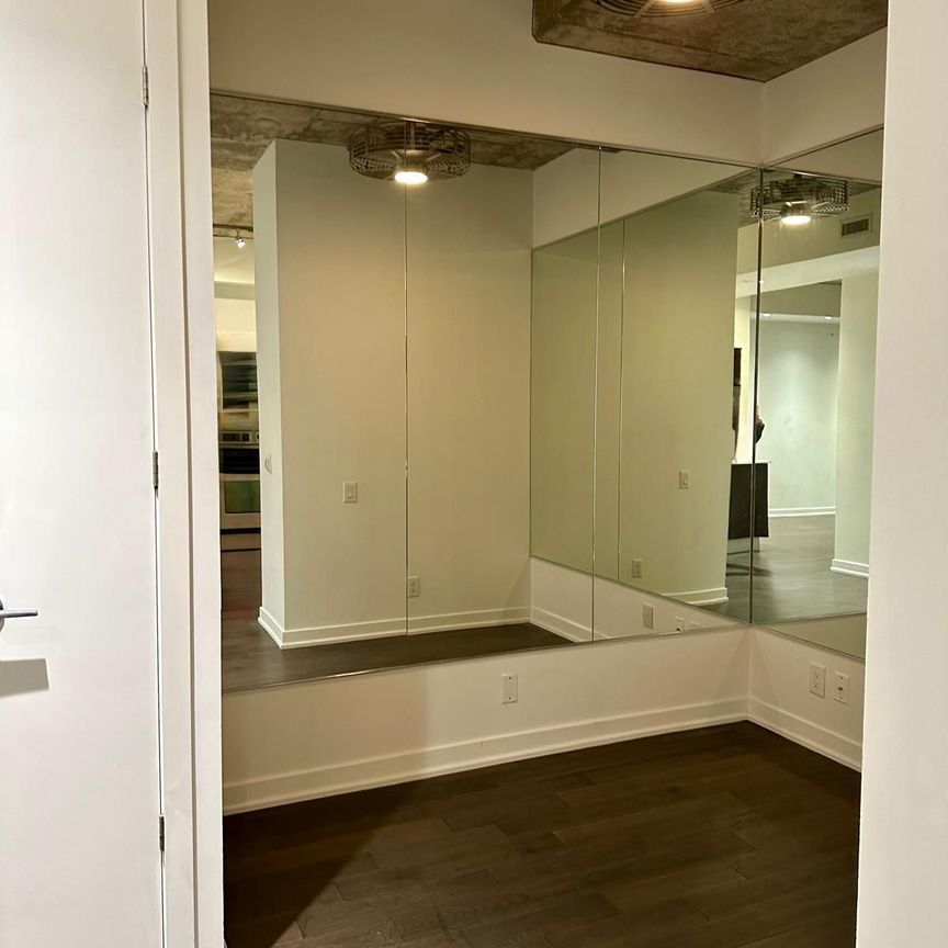 For Lease - 10 Morrison Street Unit# 406, Toronto, Ontario - Photo 1