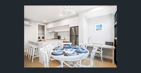 'The Hamptons' - Fully Furnished. Stay from 1 month. Includes all utilities. - Photo 3