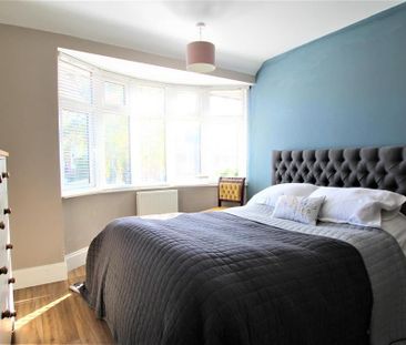 3 bedroom semi-detached house to rent - Photo 2