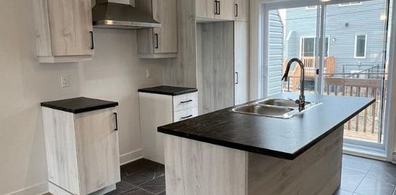 Rental - Townhouse - Les Coteaux - Photo 2