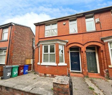 4 bedroom terraced house to rent - Photo 4