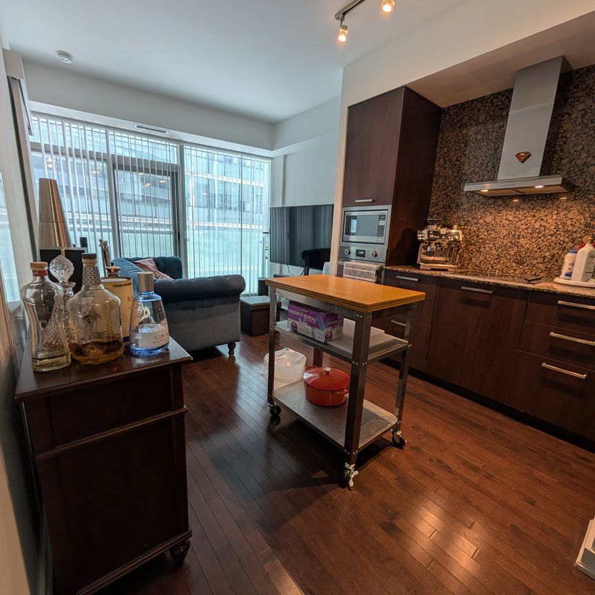 For Lease - 14 York Street Unit# 609, Toronto, Ontario - Photo 1