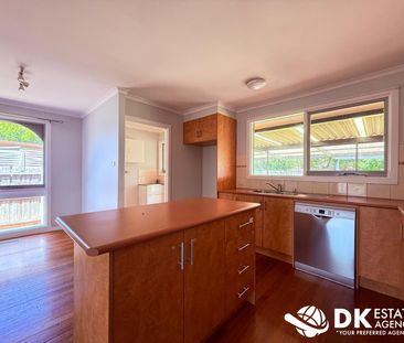 Comfort, Convenience & Family Living - Photo 3