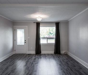 For Lease - 25 Stafford Street, Woodstock, Ontario - Photo 1