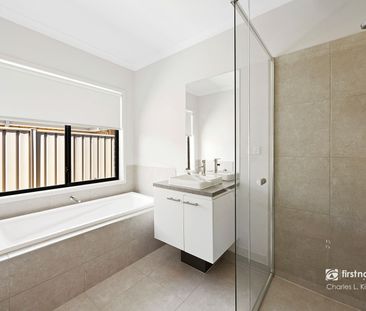 Modern Family Home in a Great Echuca Pocket - Photo 6