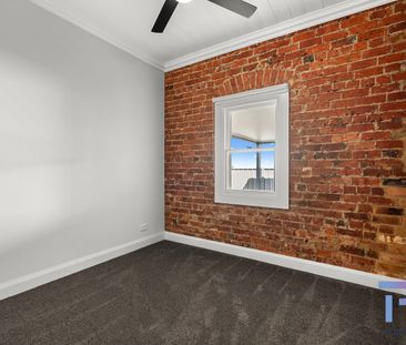 Beautiful Renovated Cottage - Photo 2