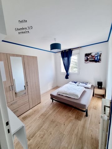 Location Appartement 4 pièces 82m² - Photo 3