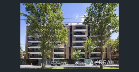 Modern Fully Furnished Inner City Retreat with Exceptional Convenience - Photo 5