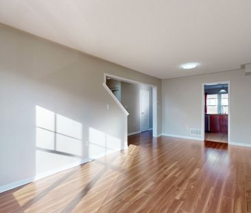 For Lease - 2972 Garnethill Way, Oakville, Ontario - Photo 4